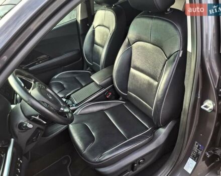 Сірий Кіа Niro, об'ємом двигуна 0 л та пробігом 126 тис. км за 20900 $, фото 22 на Automoto.ua