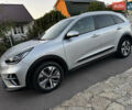 Сірий Кіа Niro, об'ємом двигуна 0 л та пробігом 120 тис. км за 22200 $, фото 4 на Automoto.ua
