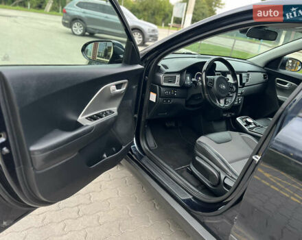 Киа Niro 2020 в Хмельницком на Automoto.ua Серый Киа Niro, объемом двигателя 0 л и пробегом 77 тыс. км за 18000 $, фото 22 на Automoto.ua