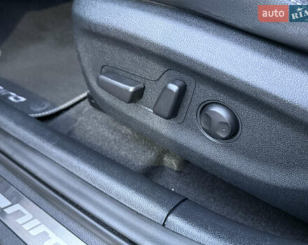 Серый Киа Niro, объемом двигателя 0 л и пробегом 165 тыс. км за 18000 $, фото 69 на Automoto.ua