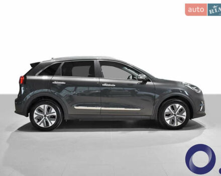 Серый Киа Niro, объемом двигателя 0 л и пробегом 146 тыс. км за 20747 $, фото 3 на Automoto.ua