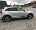 Серый Киа Niro, объемом двигателя 0 л и пробегом 90 тыс. км за 19900 $, фото 9 на Automoto.ua