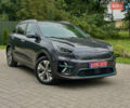 Серый Киа Niro, объемом двигателя 0 л и пробегом 132 тыс. км за 19150 $, фото 1 на Automoto.ua
