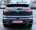 Серый Киа Niro, объемом двигателя 0 л и пробегом 165 тыс. км за 18000 $, фото 9 на Automoto.ua