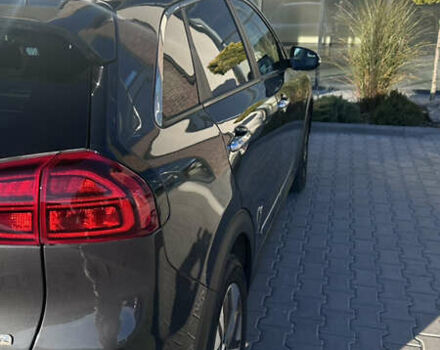 Сірий Кіа Niro, об'ємом двигуна 0 л та пробігом 87 тис. км за 18500 $, фото 3 на Automoto.ua
