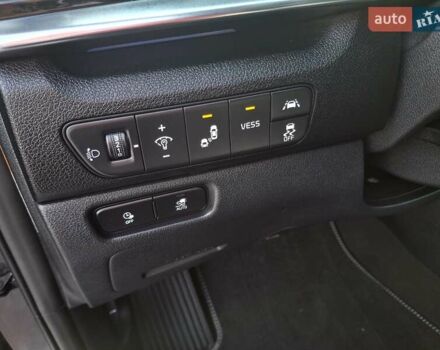 Сірий Кіа Niro, об'ємом двигуна 0 л та пробігом 126 тис. км за 20900 $, фото 18 на Automoto.ua