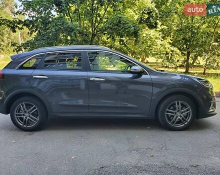 Кіа Niro 2020 у Києві на Automoto.ua Сірий Кіа Niro, об'ємом двигуна 0 л та пробігом 58 тис. км за 24000 $, фото 8 на Automoto.ua