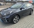 Серый Киа Niro, объемом двигателя 0 л и пробегом 149 тыс. км за 18200 $, фото 4 на Automoto.ua