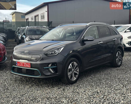 Серый Киа Niro, объемом двигателя 0 л и пробегом 112 тыс. км за 20800 $, фото 5 на Automoto.ua