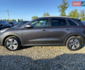 Серый Киа Niro, объемом двигателя 0 л и пробегом 82 тыс. км за 22200 $, фото 20 на Automoto.ua