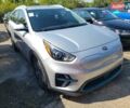 Сірий Кіа Niro, об'ємом двигуна 0 л та пробігом 76 тис. км за 13000 $, фото 2 на Automoto.ua