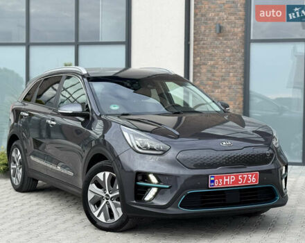 Серый Киа Niro, объемом двигателя 0 л и пробегом 139 тыс. км за 18900 $, фото 6 на Automoto.ua