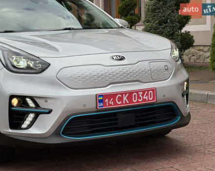 Серый Киа Niro, объемом двигателя 0 л и пробегом 118 тыс. км за 19350 $, фото 33 на Automoto.ua