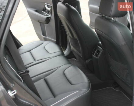 Сірий Кіа Niro, об'ємом двигуна 0 л та пробігом 74 тис. км за 19990 $, фото 28 на Automoto.ua