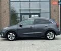 Серый Киа Niro, объемом двигателя 0 л и пробегом 150 тыс. км за 18500 $, фото 13 на Automoto.ua