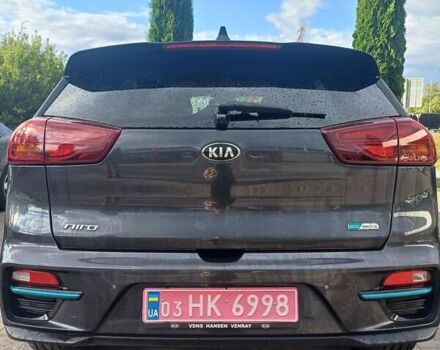 Серый Киа Niro, объемом двигателя 0 л и пробегом 170 тыс. км за 18600 $, фото 13 на Automoto.ua