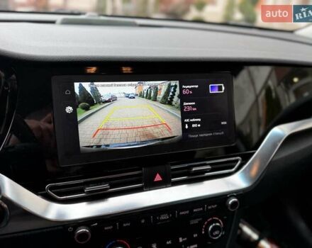 Серый Киа Niro, объемом двигателя 0 л и пробегом 125 тыс. км за 18950 $, фото 44 на Automoto.ua