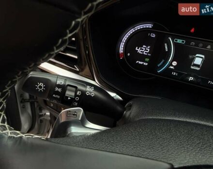 Сірий Кіа Niro, об'ємом двигуна 0 л та пробігом 71 тис. км за 21999 $, фото 44 на Automoto.ua