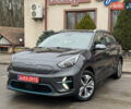 Серый Киа Niro, объемом двигателя 0 л и пробегом 158 тыс. км за 17750 $, фото 1 на Automoto.ua