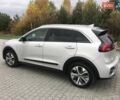 Серый Киа Niro, объемом двигателя 0 л и пробегом 90 тыс. км за 19900 $, фото 4 на Automoto.ua