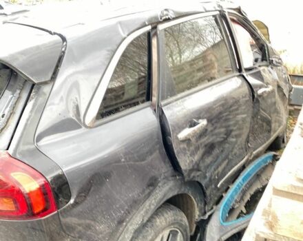 Серый Киа Niro, объемом двигателя 0 л и пробегом 90 тыс. км за 6000 $, фото 6 на Automoto.ua