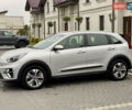 Сірий Кіа Niro, об'ємом двигуна 0 л та пробігом 63 тис. км за 20899 $, фото 25 на Automoto.ua