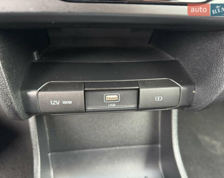 Серый Киа Niro, объемом двигателя 0 л и пробегом 158 тыс. км за 17750 $, фото 76 на Automoto.ua