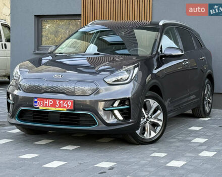 Сірий Кіа Niro, об'ємом двигуна 0 л та пробігом 70 тис. км за 19999 $, фото 14 на Automoto.ua