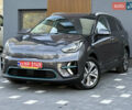 Сірий Кіа Niro, об'ємом двигуна 0 л та пробігом 70 тис. км за 19999 $, фото 14 на Automoto.ua