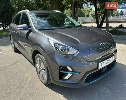 Серый Киа Niro, объемом двигателя 0 л и пробегом 143 тыс. км за 17900 $, фото 11 на Automoto.ua