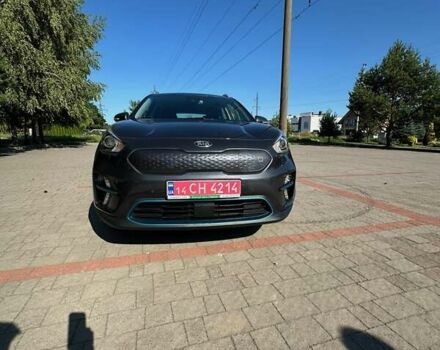 Серый Киа Niro, объемом двигателя 0 л и пробегом 153 тыс. км за 18899 $, фото 2 на Automoto.ua