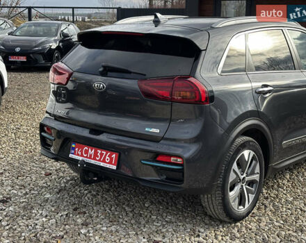 Серый Киа Niro, объемом двигателя 0 л и пробегом 110 тыс. км за 21200 $, фото 12 на Automoto.ua