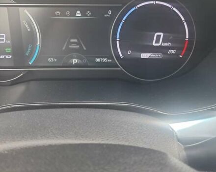 Серый Киа Niro, объемом двигателя 0 л и пробегом 89 тыс. км за 20500 $, фото 14 на Automoto.ua