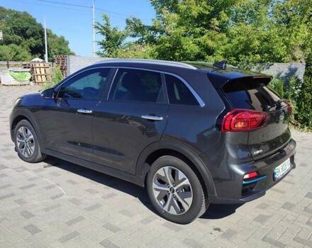 Серый Киа Niro, объемом двигателя 0 л и пробегом 49 тыс. км за 23000 $, фото 61 на Automoto.ua