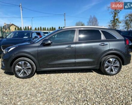 Серый Киа Niro, объемом двигателя 0 л и пробегом 101 тыс. км за 21300 $, фото 16 на Automoto.ua