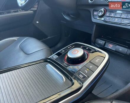 Серый Киа Niro, объемом двигателя 0 л и пробегом 125 тыс. км за 19250 $, фото 37 на Automoto.ua