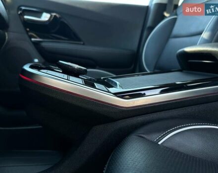 Сірий Кіа Niro, об'ємом двигуна 0 л та пробігом 76 тис. км за 21700 $, фото 32 на Automoto.ua