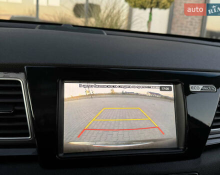 Серый Киа Niro, объемом двигателя 0 л и пробегом 142 тыс. км за 17700 $, фото 63 на Automoto.ua