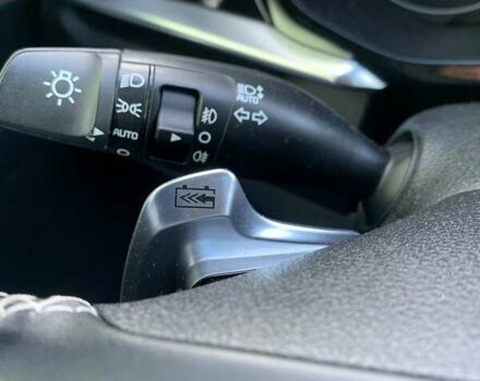 Сірий Кіа Niro, об'ємом двигуна 0 л та пробігом 73 тис. км за 18900 $, фото 28 на Automoto.ua