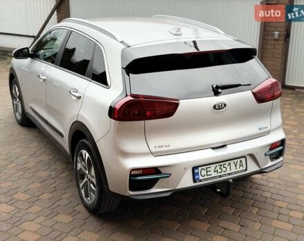 Сірий Кіа Niro, об'ємом двигуна 0 л та пробігом 71 тис. км за 21999 $, фото 16 на Automoto.ua