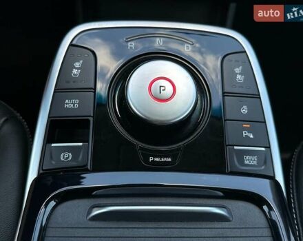 Сірий Кіа Niro, об'ємом двигуна 0 л та пробігом 76 тис. км за 22700 $, фото 34 на Automoto.ua