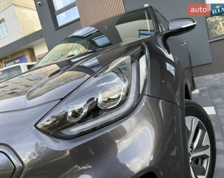 Сірий Кіа Niro, об'ємом двигуна 0 л та пробігом 70 тис. км за 19999 $, фото 16 на Automoto.ua
