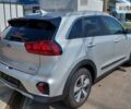 Серый Киа Niro, объемом двигателя 1.6 л и пробегом 4 тыс. км за 20799 $, фото 3 на Automoto.ua