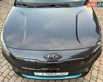 Сірий Кіа Niro, об'ємом двигуна 0 л та пробігом 118 тис. км за 20499 $, фото 25 на Automoto.ua