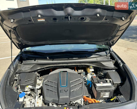 Серый Киа Niro, объемом двигателя 0 л и пробегом 143 тыс. км за 17900 $, фото 66 на Automoto.ua
