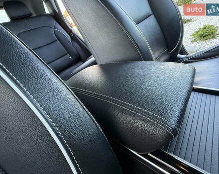 Серый Киа Niro, объемом двигателя 0 л и пробегом 85 тыс. км за 18999 $, фото 39 на Automoto.ua