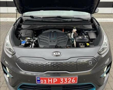 Серый Киа Niro, объемом двигателя 0 л и пробегом 147 тыс. км за 18800 $, фото 43 на Automoto.ua
