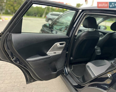 Киа Niro 2020 в Хмельницком на Automoto.ua Серый Киа Niro, объемом двигателя 0 л и пробегом 77 тыс. км за 18000 $, фото 17 на Automoto.ua