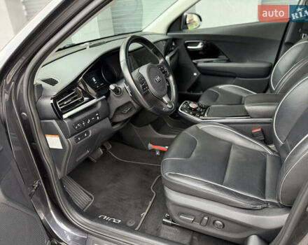 Кіа Niro 2020 у Вінниці на Automoto.ua Сірий Кіа Niro, об'ємом двигуна 0 л та пробігом 157 тис. км за 19500 $, фото 18 на Automoto.ua
