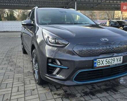 Серый Киа Niro, объемом двигателя 0 л и пробегом 83 тыс. км за 25100 $, фото 5 на Automoto.ua